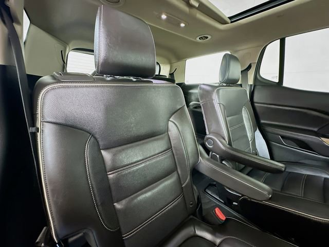 Certified 2019 GMC Acadia Denali w/ Technology Package image 30