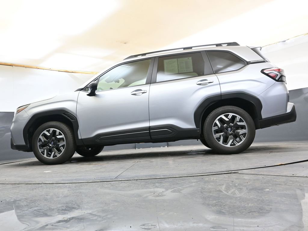 Certified 2025 Subaru Forester Premium image 31
