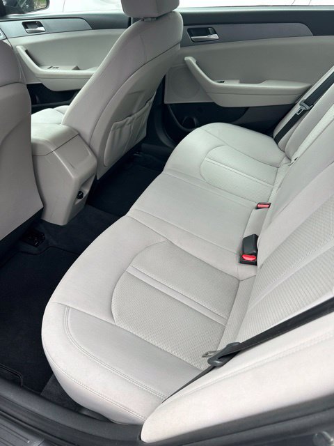 Used 2018 Hyundai Sonata SE FWD image 15