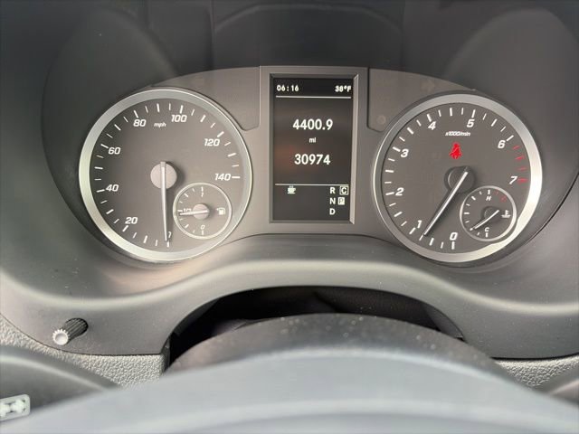 Used 2023 Mercedes-Benz Metris Passenger image 25