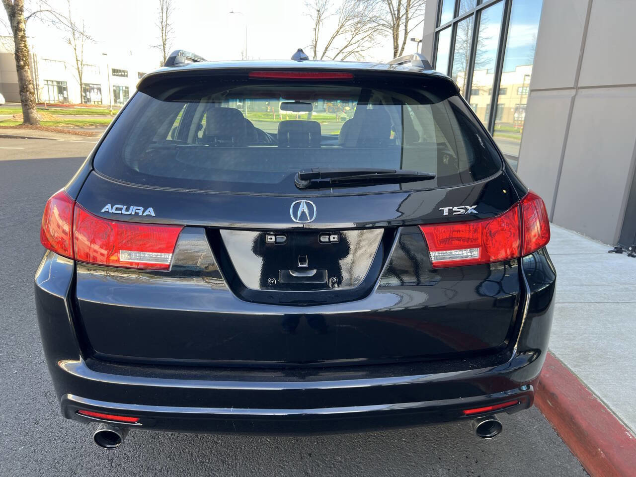 Used 2012 Acura TSX Sport Wagon image 4