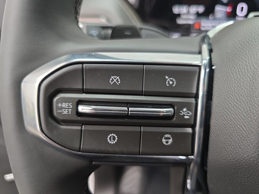 New 2026 GMC Yukon Elevation w/ Elevation Premium Package AWD/4WD image 20