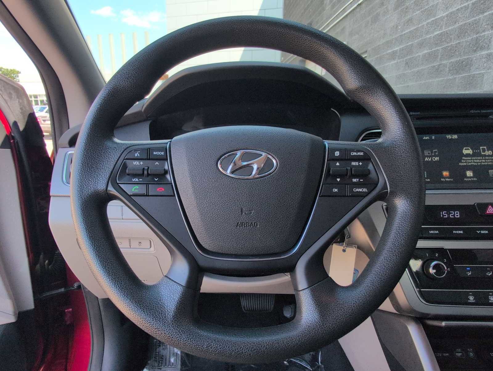 Used 2016 Hyundai Sonata SE FWD image 21