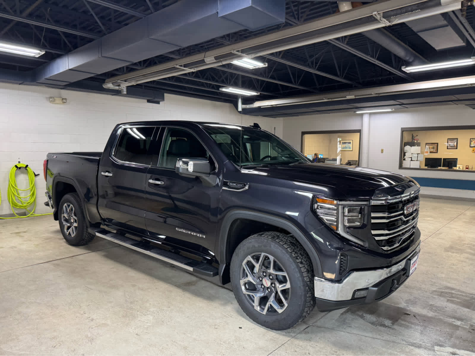 New 2026 GMC Sierra 1500 SLT w/ SLT Premium Plus Package image 3