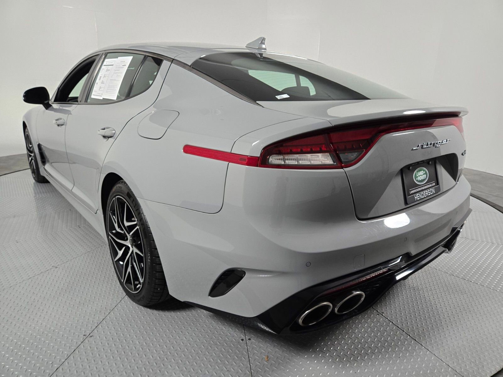 Used 2022 Kia Stinger GT-Line image 16