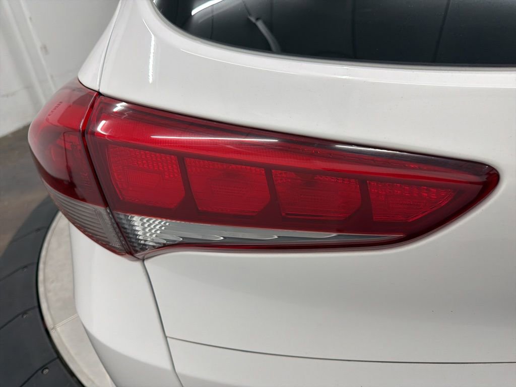 Used 2017 Hyundai Tucson Sport w/ Cargo Package AWD/4WD image 10