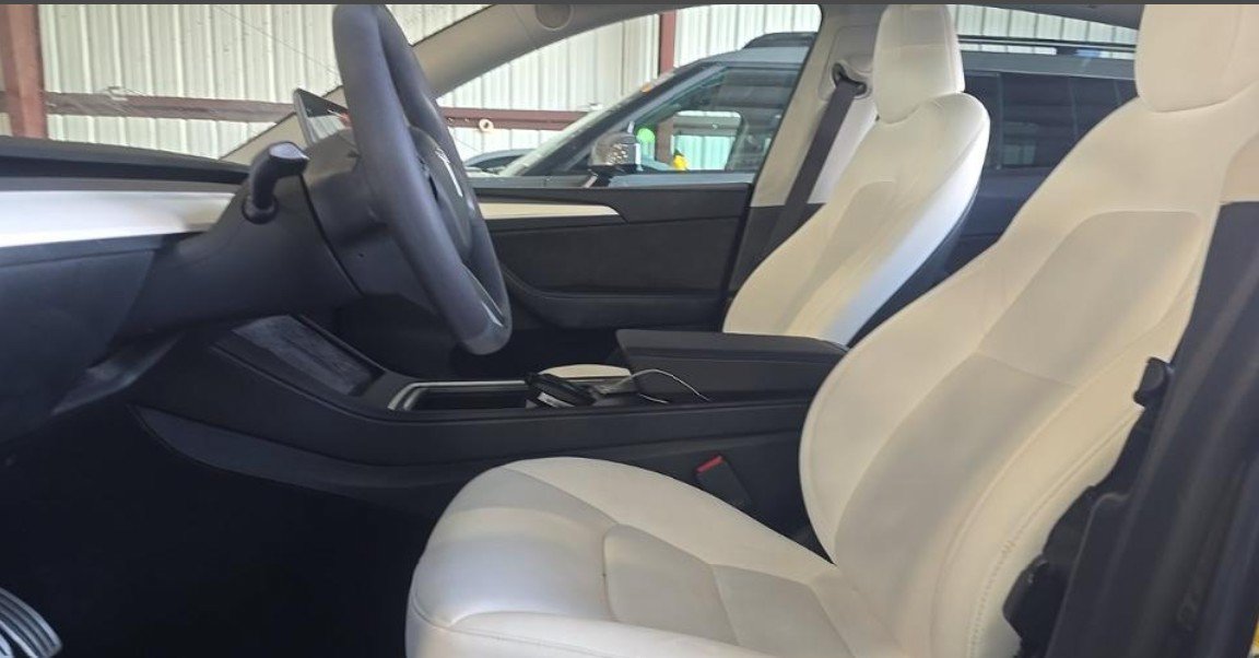 Used 2023 Tesla Model Y Performance AWD/4WD image 4