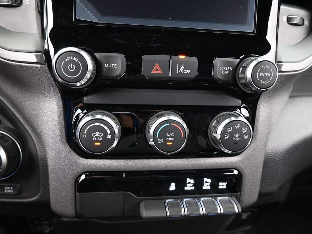 New 2026 RAM 1500 Classic Warlock image 19