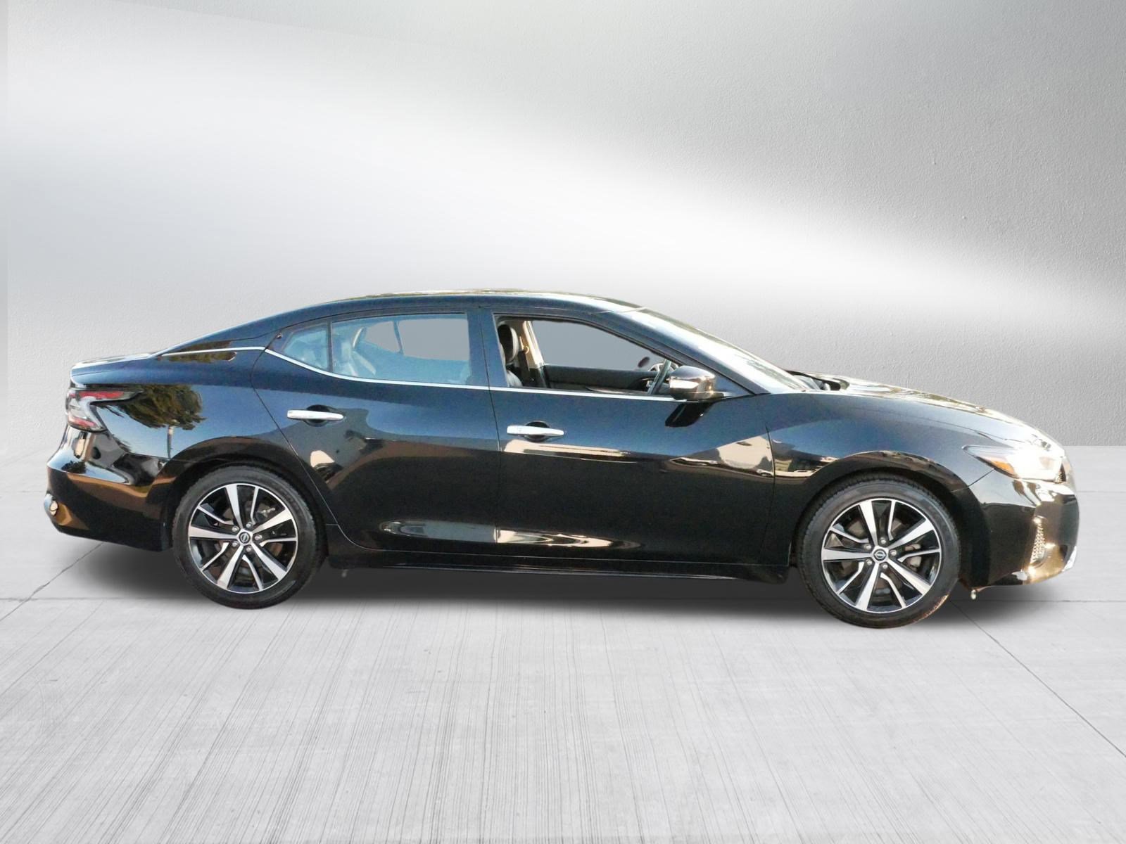 Used 2023 Nissan Maxima SV w/ Floor Mat Group image 8