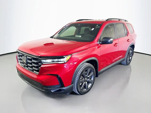 Used 2023 Honda Pilot Sport image 4
