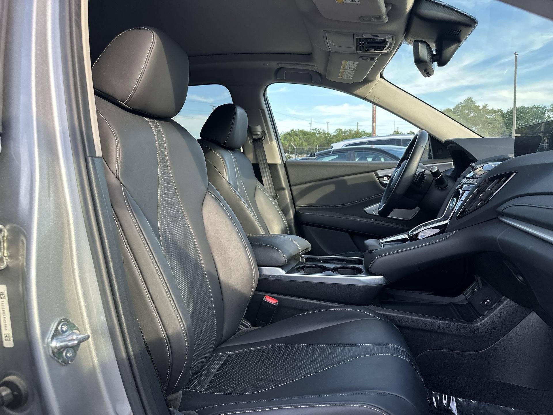Used 2025 Acura RDX SH-AWD w/ Technology Package image 23