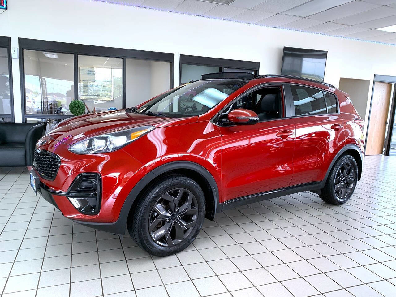Used 2022 Kia Sportage Nightfall Edition AWD/4WD image 3