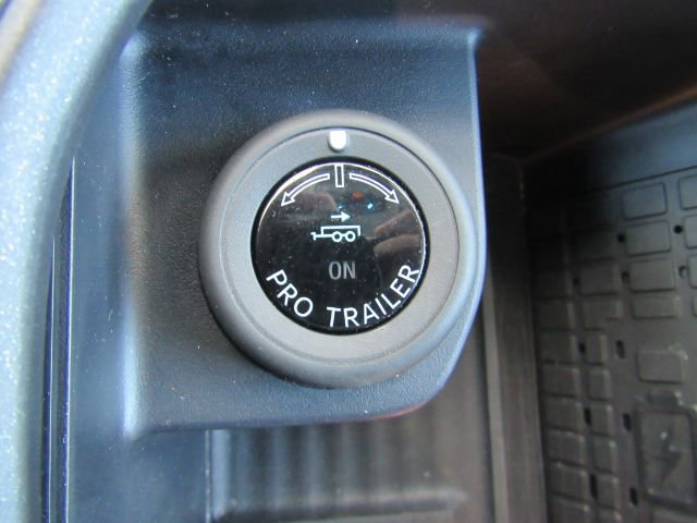 Used 2025 Ford Expedition Active image 63