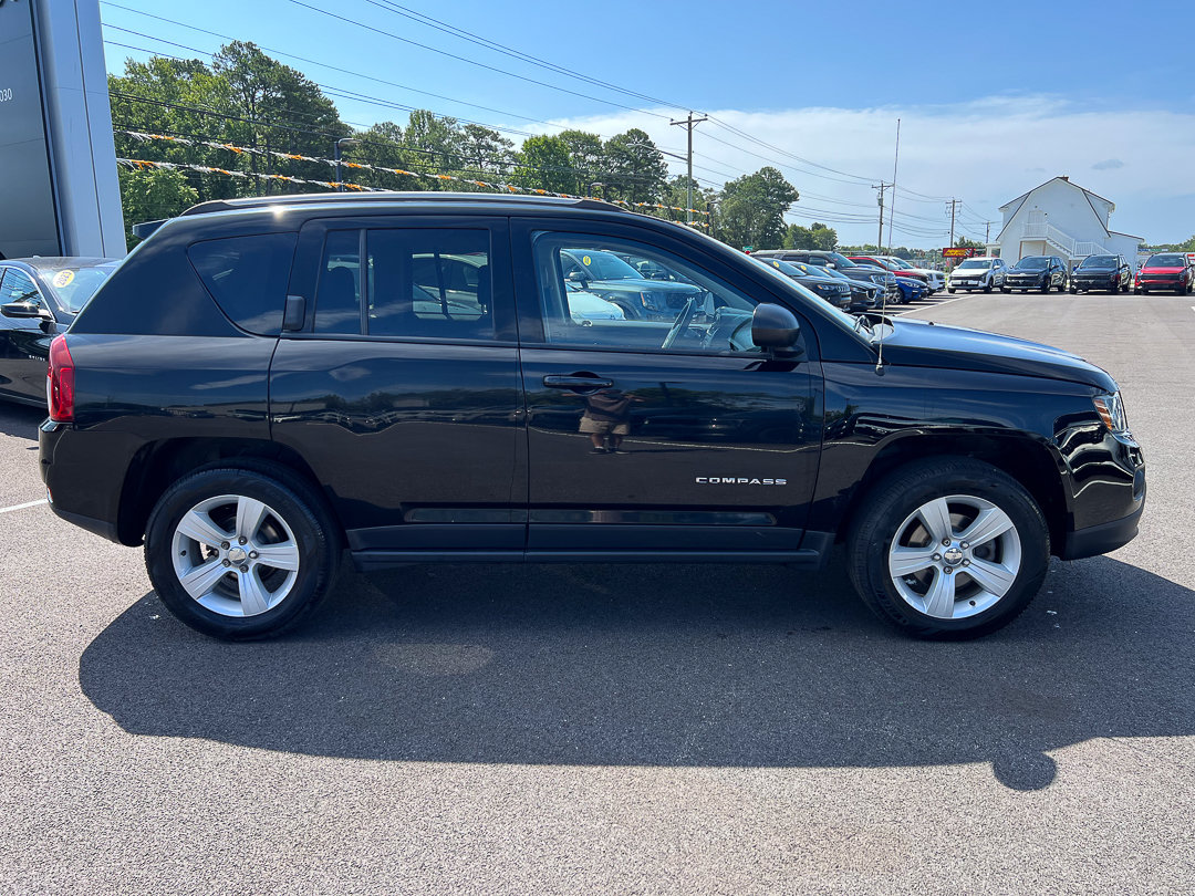 Used 2016 Jeep Compass Sport w/ Power Value Group AWD/4WD image 7