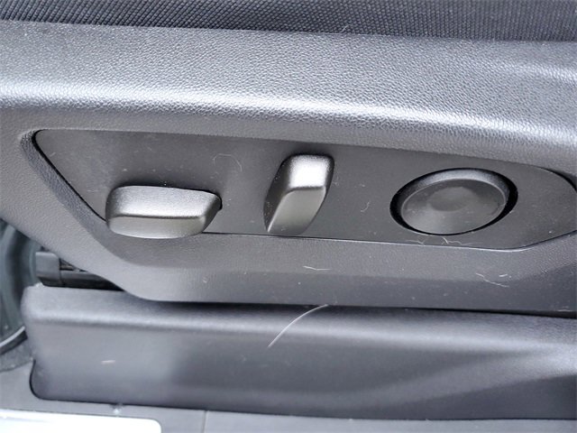 Used 2025 GMC Sierra 1500 Elevation image 22