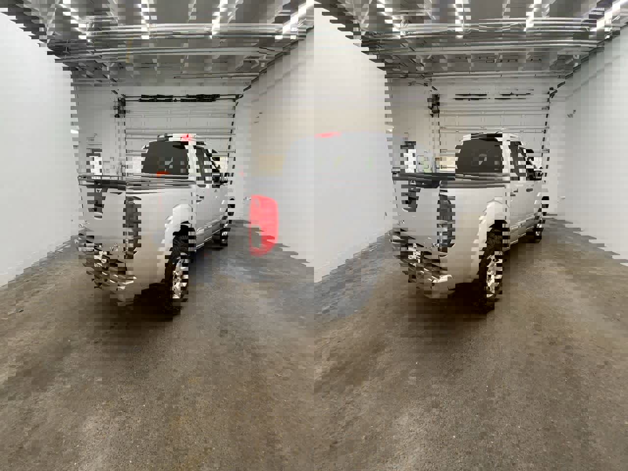 Used 2013 Nissan Frontier SV w/ SV Value Truck Pkg image 6