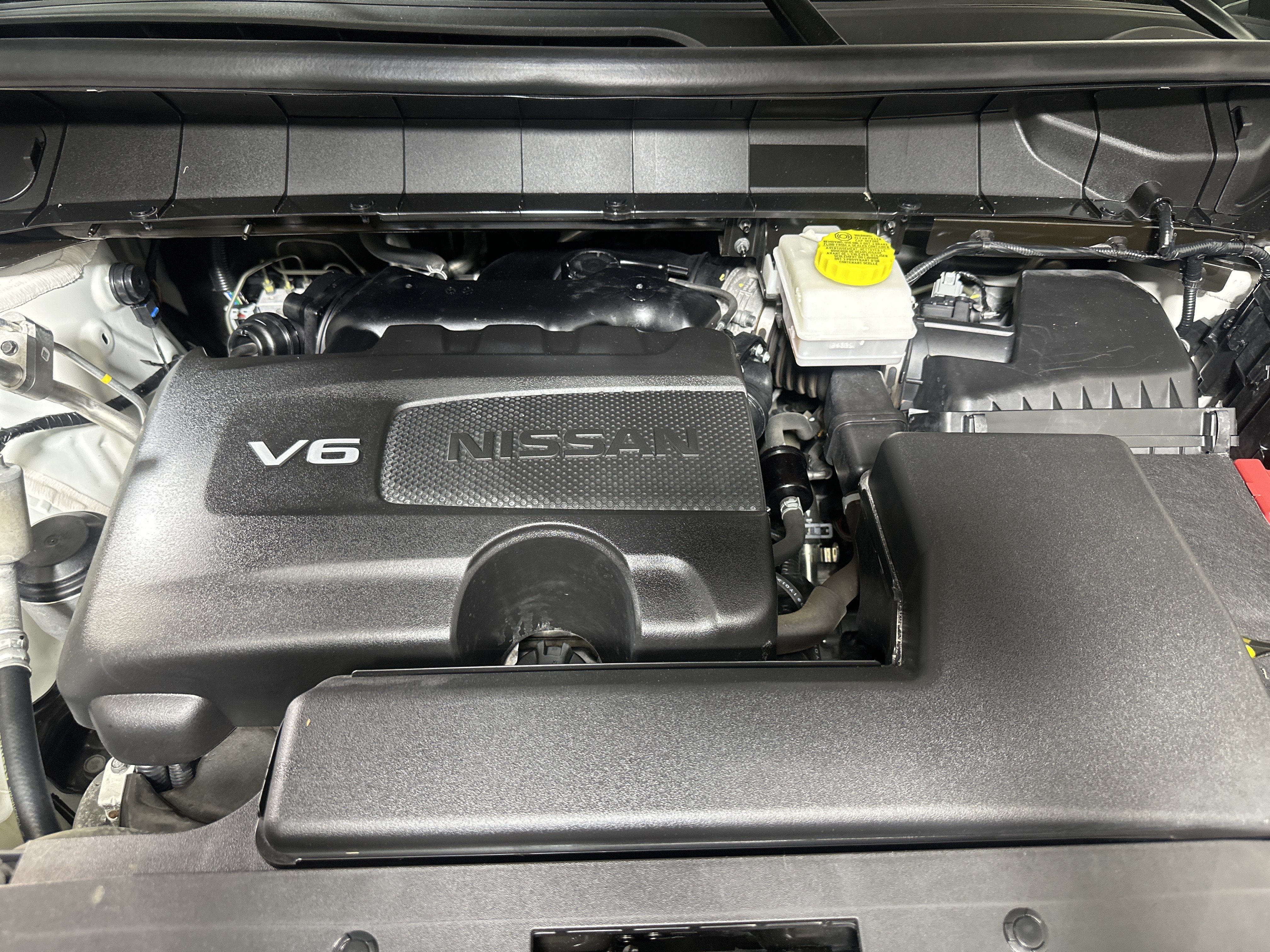 Used 2023 Nissan Pathfinder SL AWD/4WD image 26