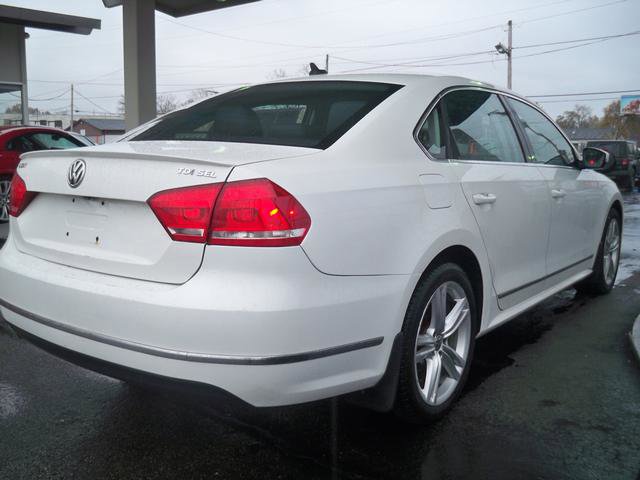 Used 2014 Volkswagen Passat TDI SEL Premium image 3