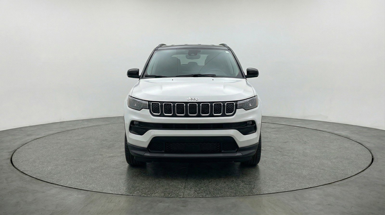 Used 2025 Jeep Compass Limited image 2