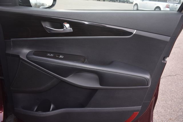 Used 2020 Kia Sorento LX image 42