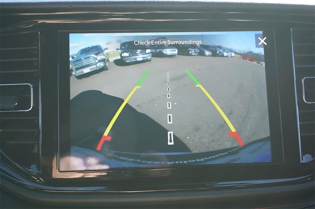 Used 2023 Dodge Durango GT image 29