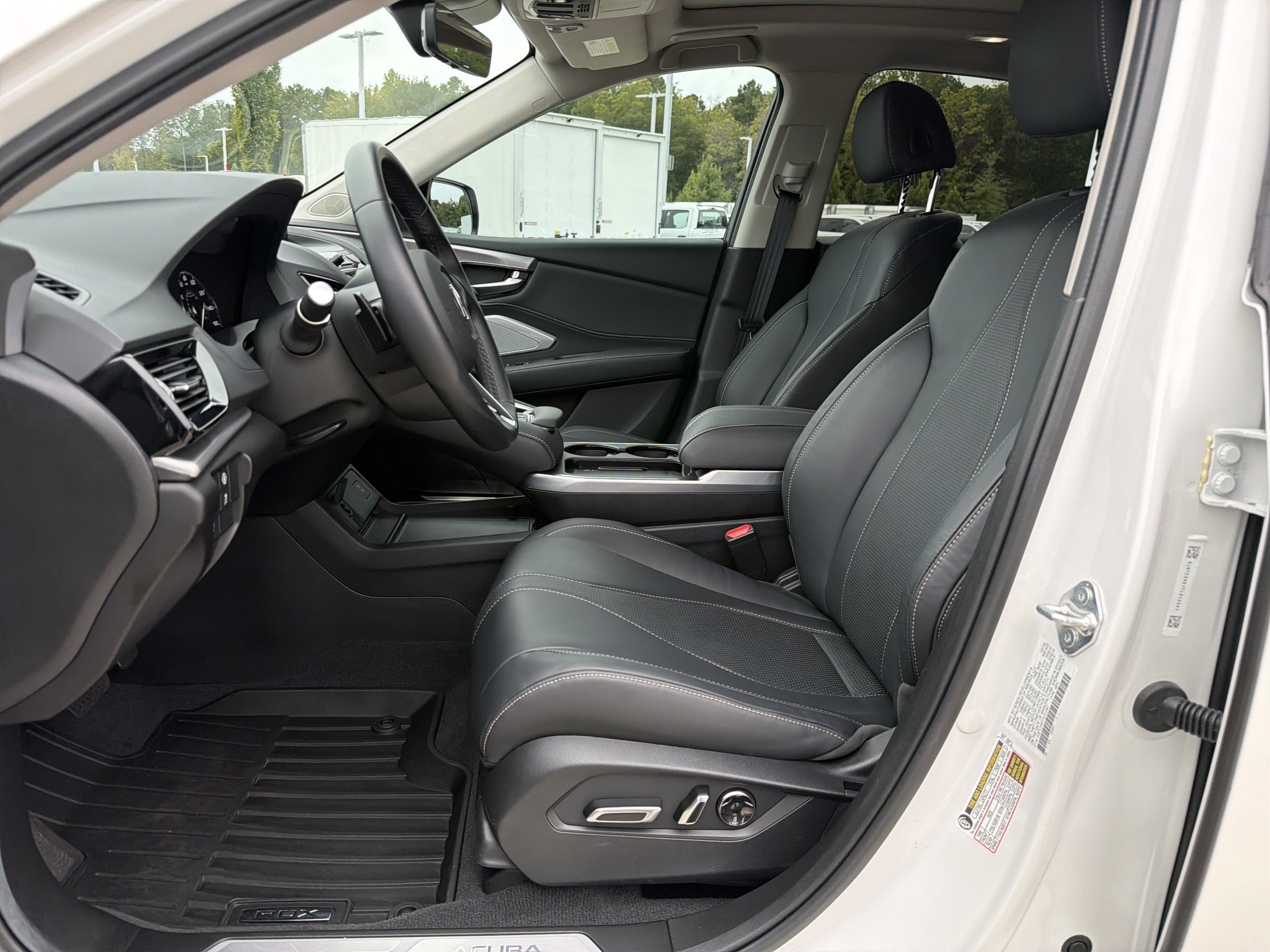 Certified 2026 Acura RDX w/ Technology Package AWD/4WD image 16