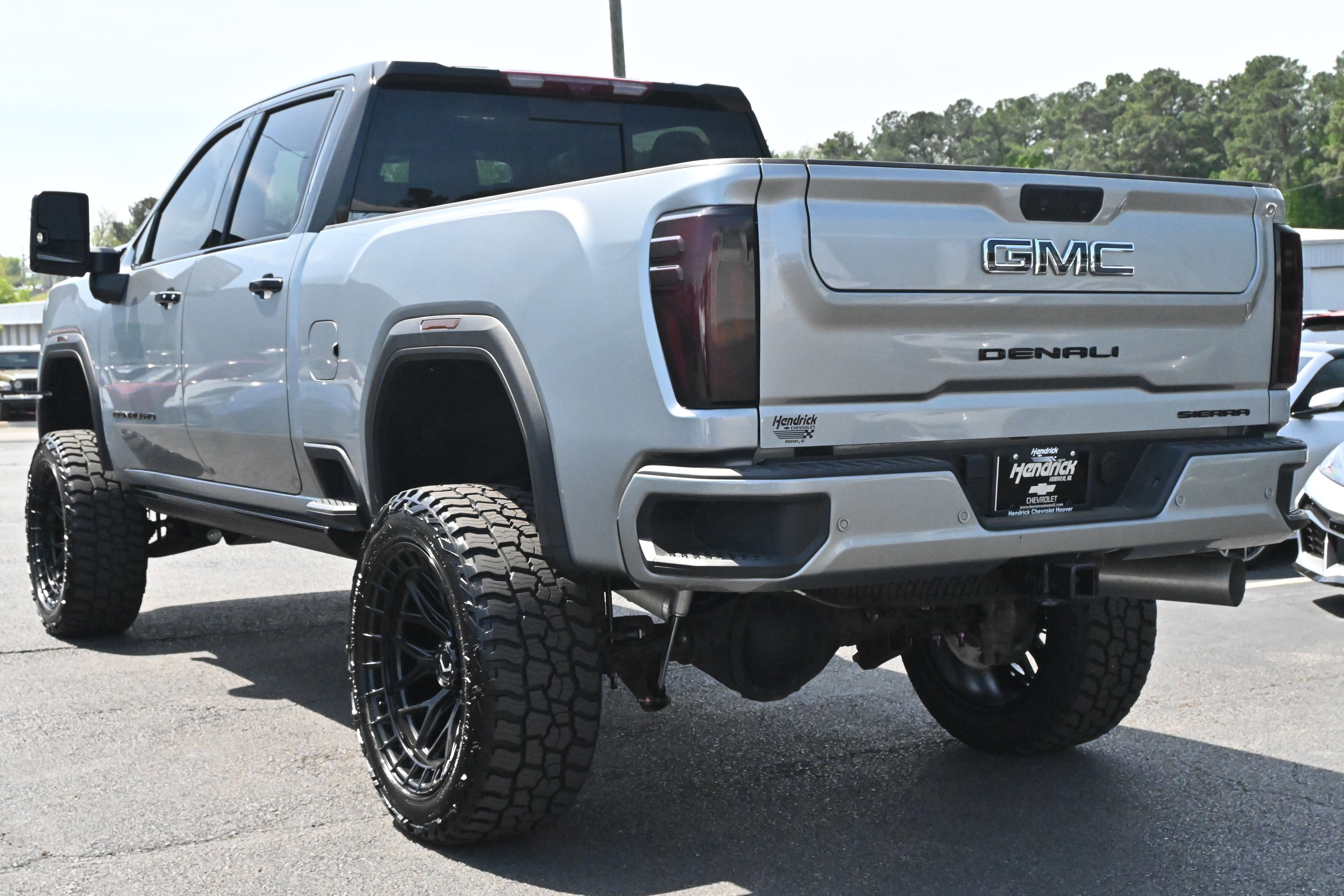 Used 2025 GMC Sierra 2500 Denali Ultimate w/ Max Trailering Package image 11