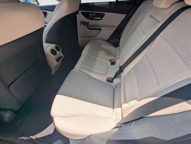 Used 2023 Mercedes-Benz GLC 300 4MATIC image 15