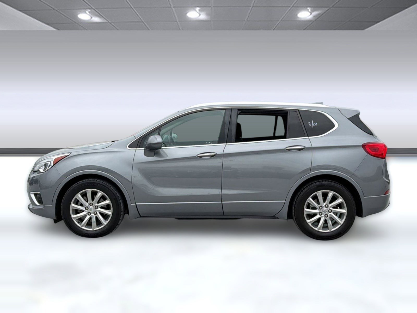 Used 2020 Buick Envision Essence image 2