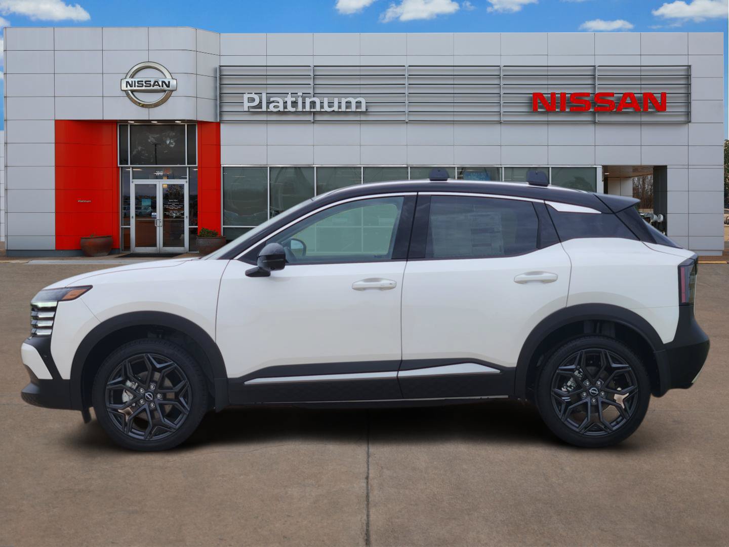 New 2026 Nissan Kicks SR w/ Cold Weather Package AWD/4WD image 3