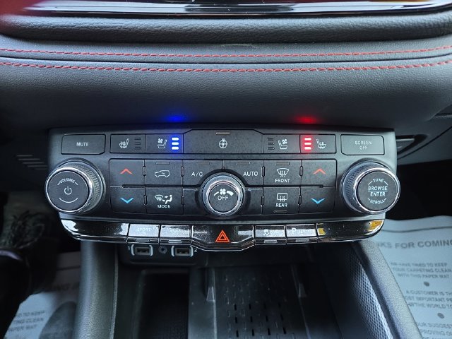 Used 2025 Dodge Durango R/T AWD/4WD image 26