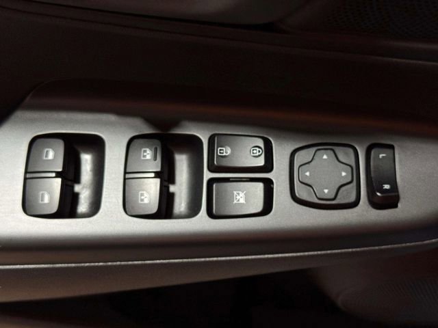 Used 2019 Hyundai Kona SEL w/ SEL Tech Package 02 image 21