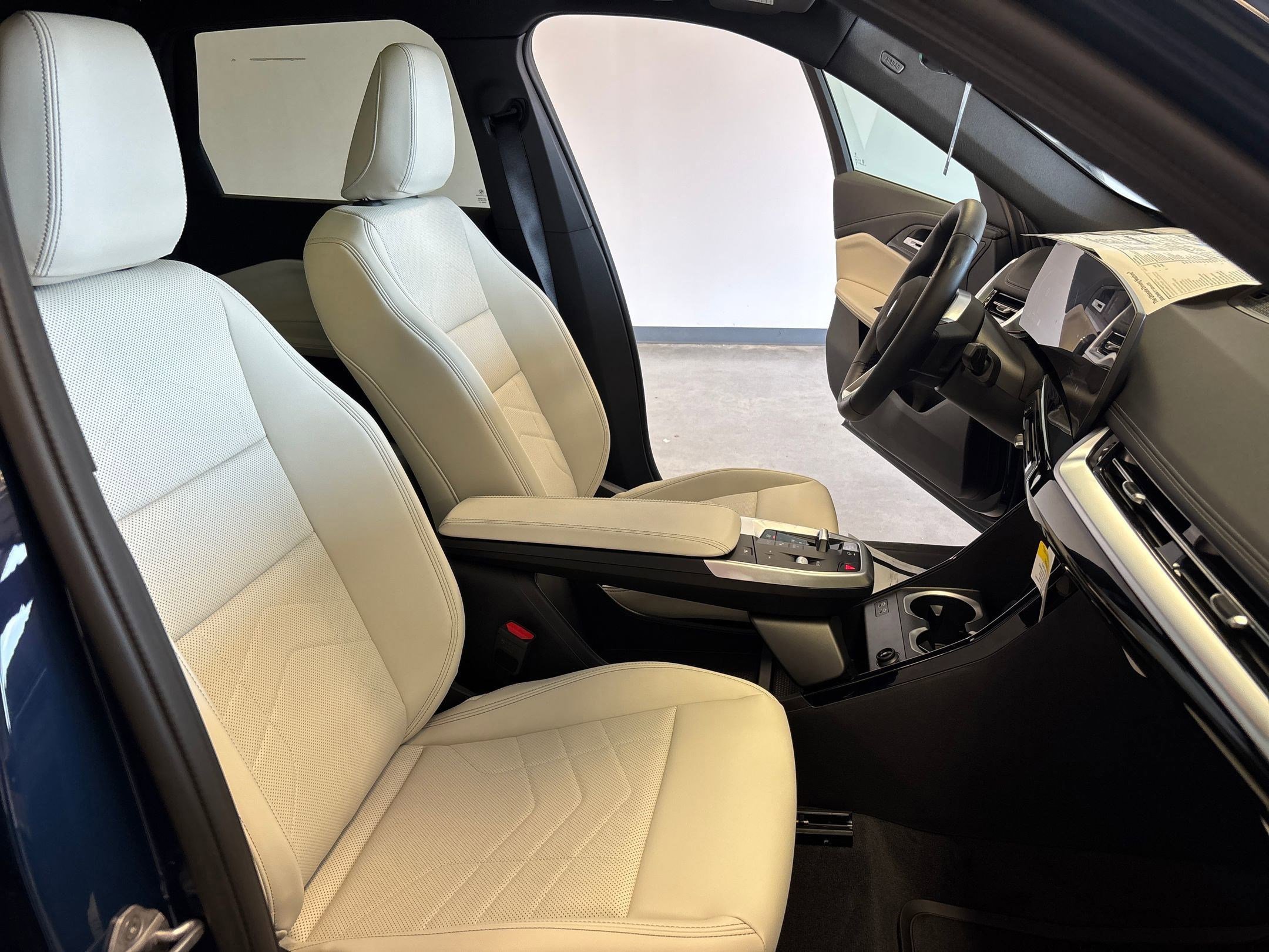 Used 2026 BMW X1 xDrive28i w/ Convenience Package image 39