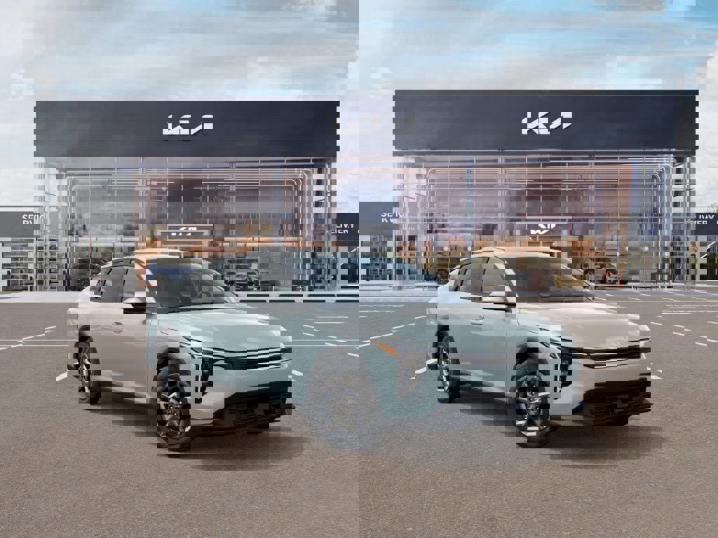 New 2026 Kia K4 LXS image 8