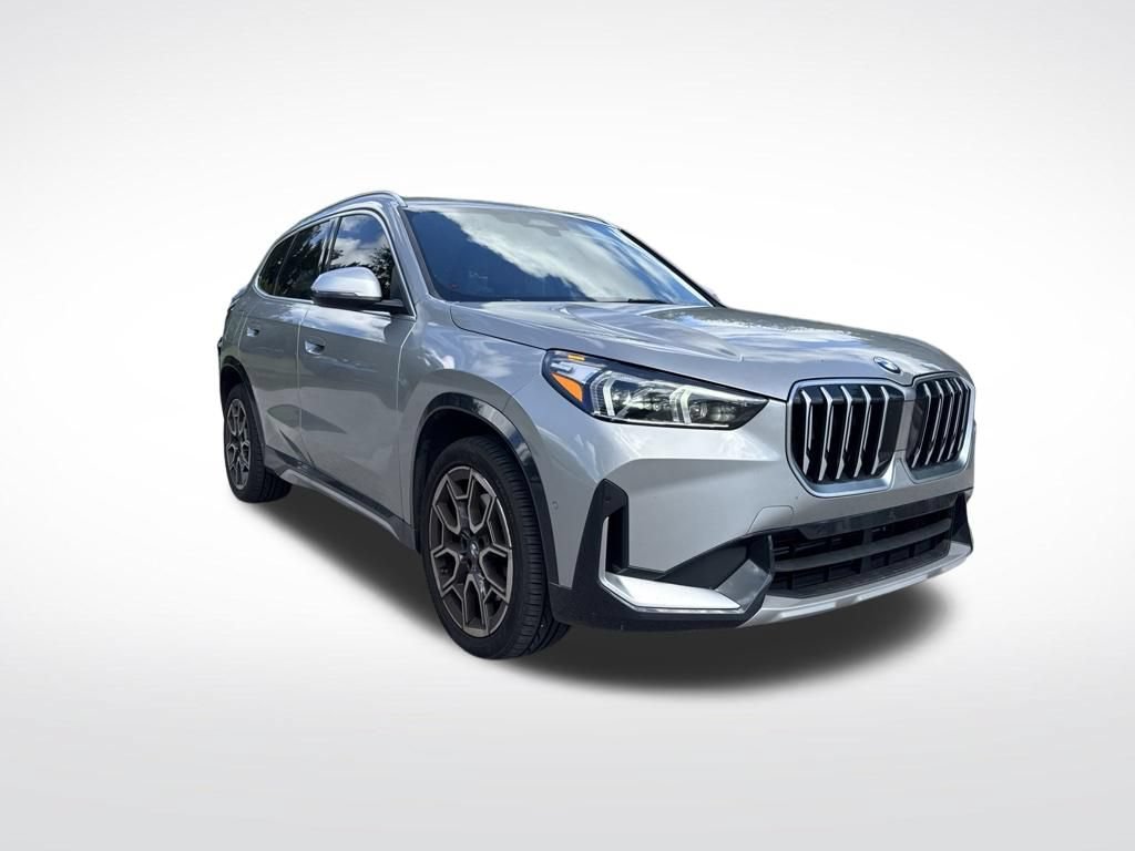 Used 2024 BMW X1 xDrive28i w/ Convenience Package AWD/4WD image 2