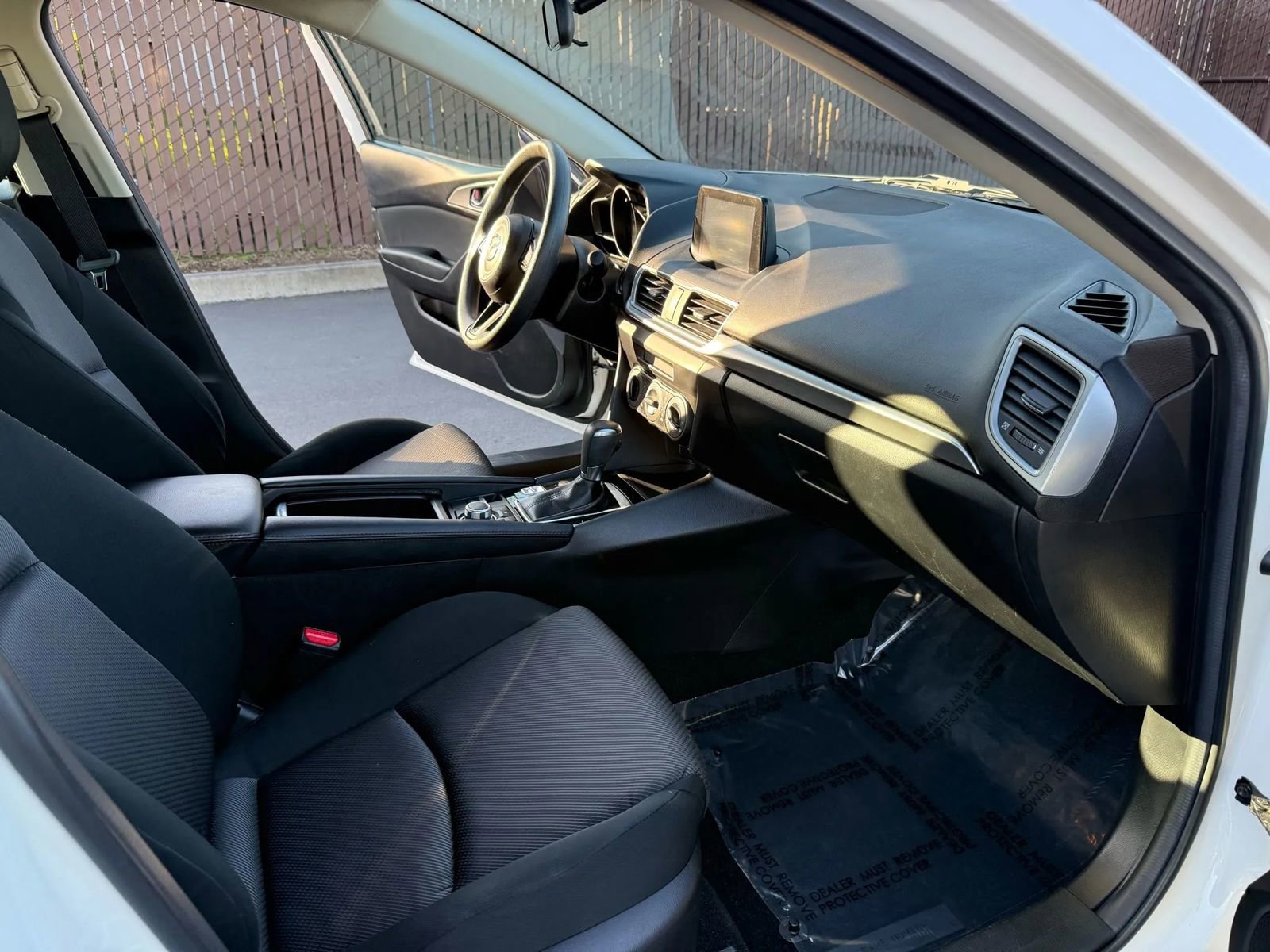 Used 2017 MAZDA MAZDA3 Sport image 13