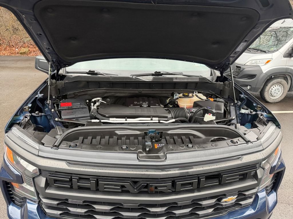 Used 2023 Chevrolet Silverado 1500 Custom image 31