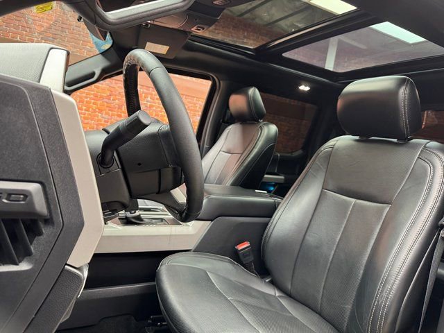 Used 2018 Ford F150 Lariat image 24