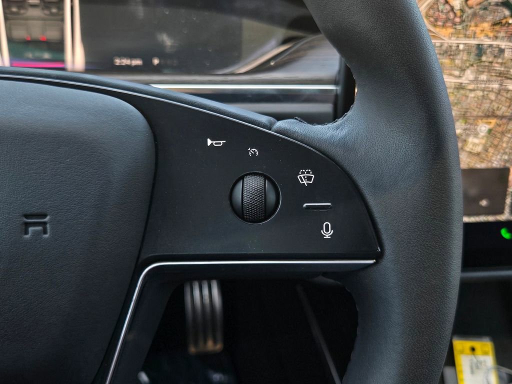 Used 2023 Tesla Model S AWD/4WD image 23