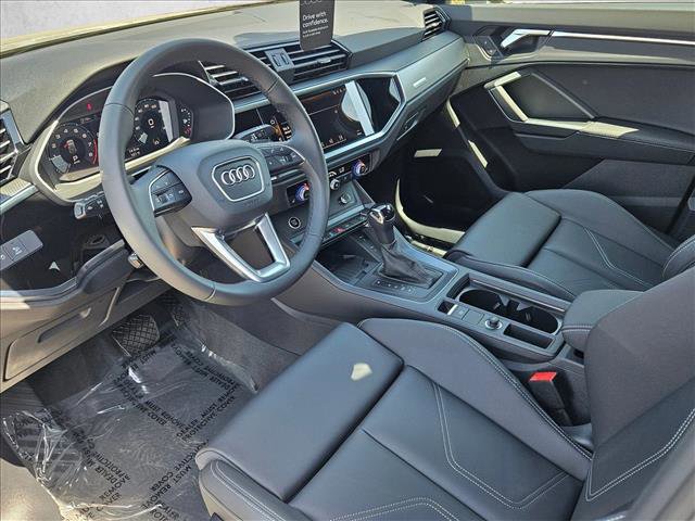 New 2025 Audi Q3 2.0T Premium AWD/4WD image 3