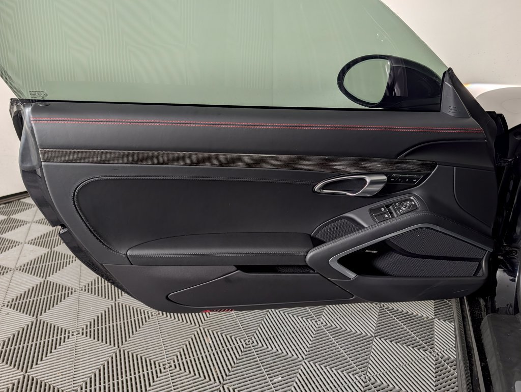 Certified 2025 Porsche 718 Cayman S RWD image 23
