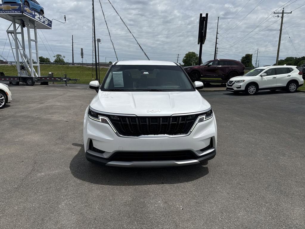 Used 2022 Kia Carnival LX FWD image 16