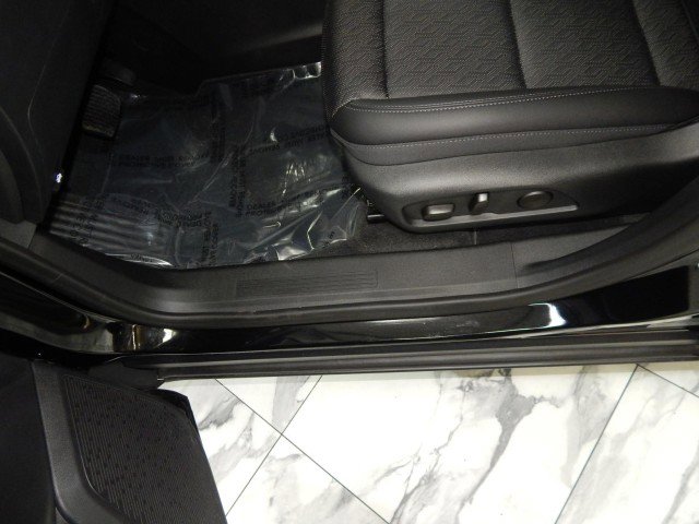 Used 2026 Chevrolet Equinox LT w/ Convenience Package II image 14