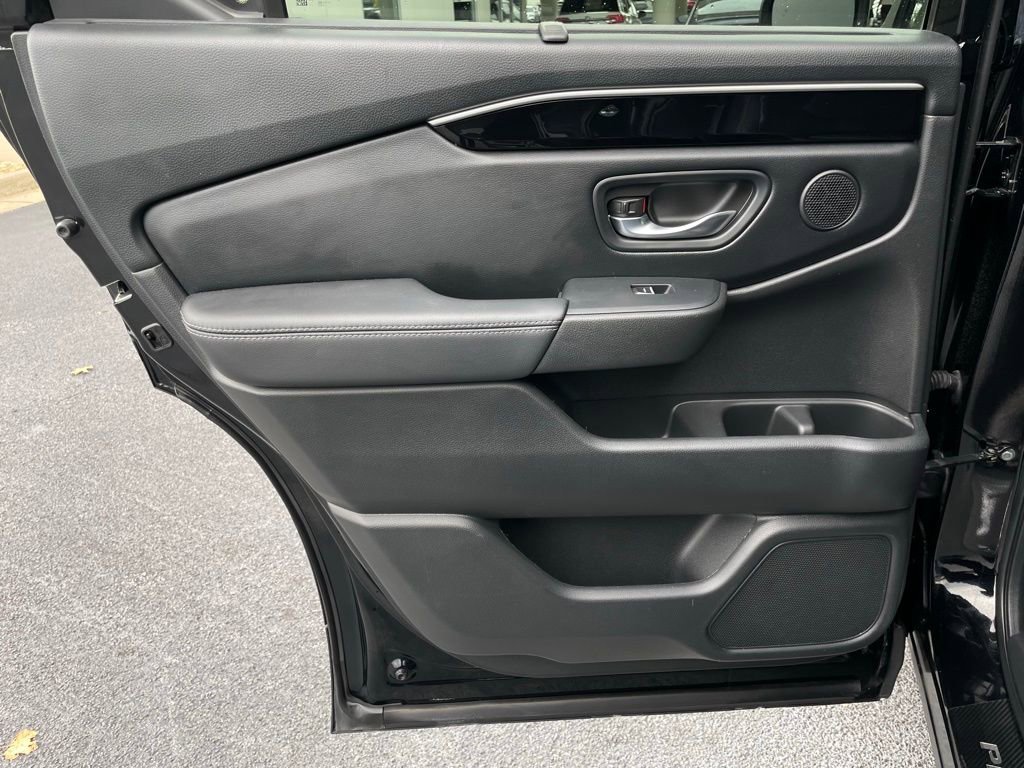 Certified 2023 Honda Pilot EX-L image 38