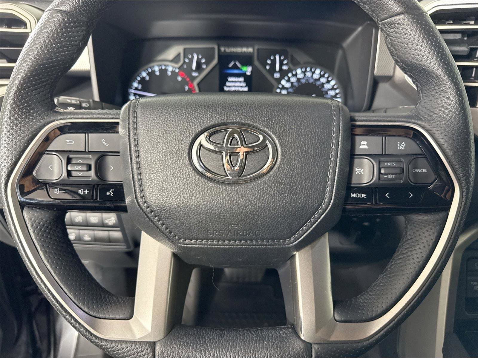 Used 2023 Toyota Tundra Limited AWD/4WD image 16