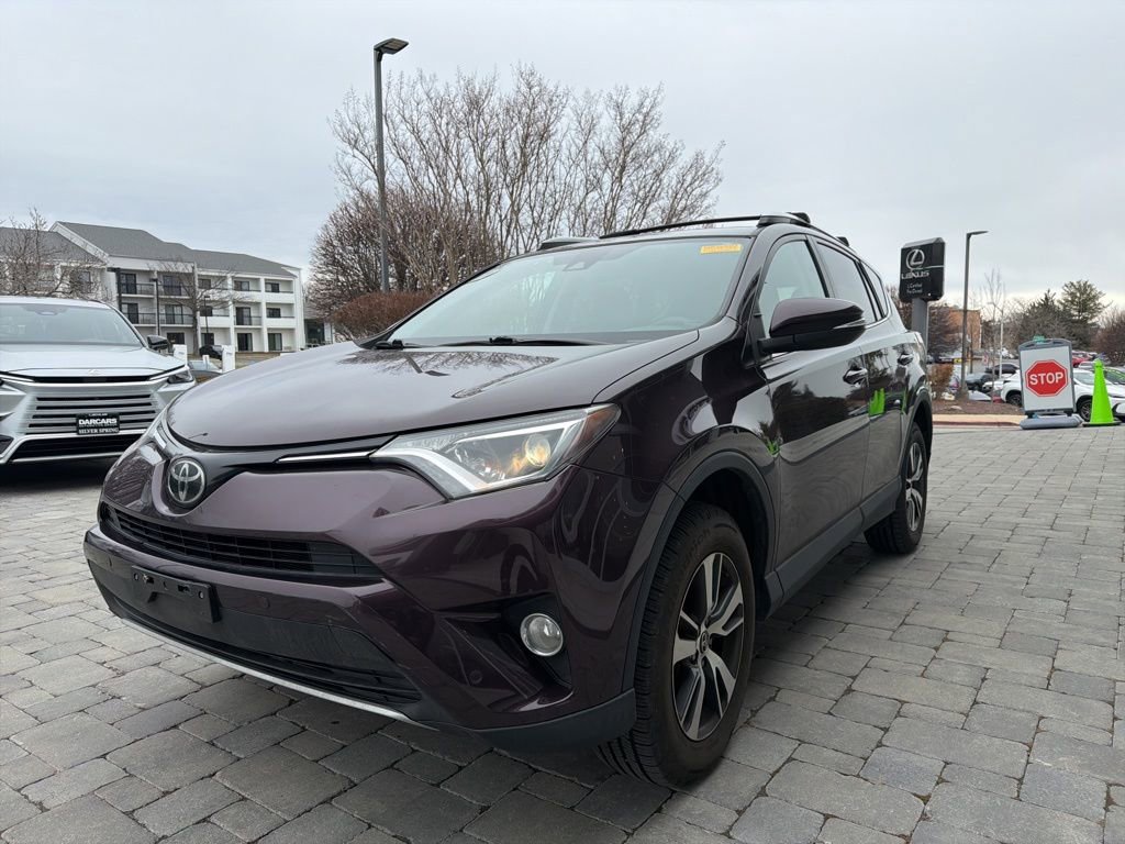 Used 2016 Toyota RAV4 XLE w/ Convenience Package image 10