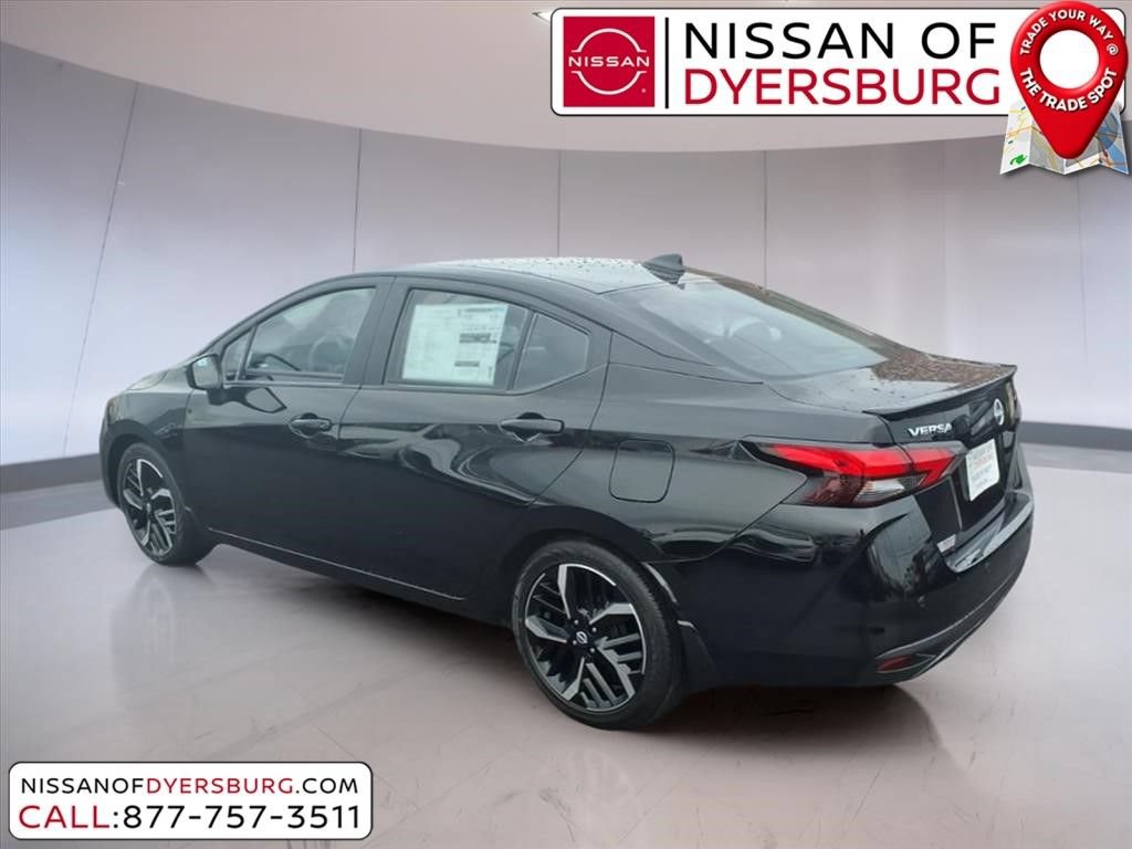 New 2025 Nissan Versa SR w/ Trunk Package FWD image 5