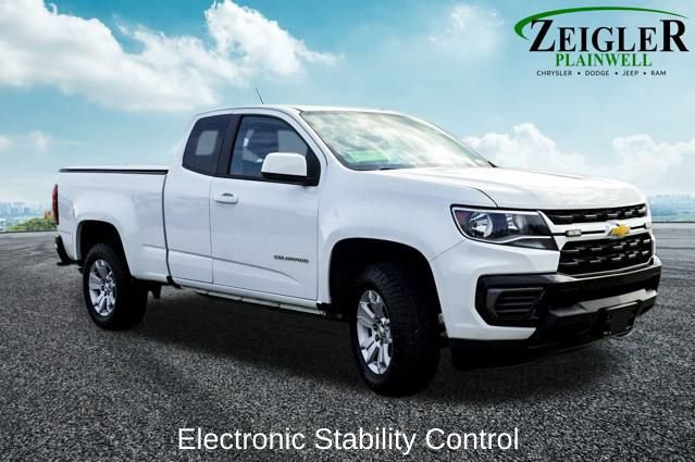 Used 2022 Chevrolet Colorado LT w/ Fleet Safety Package image 4