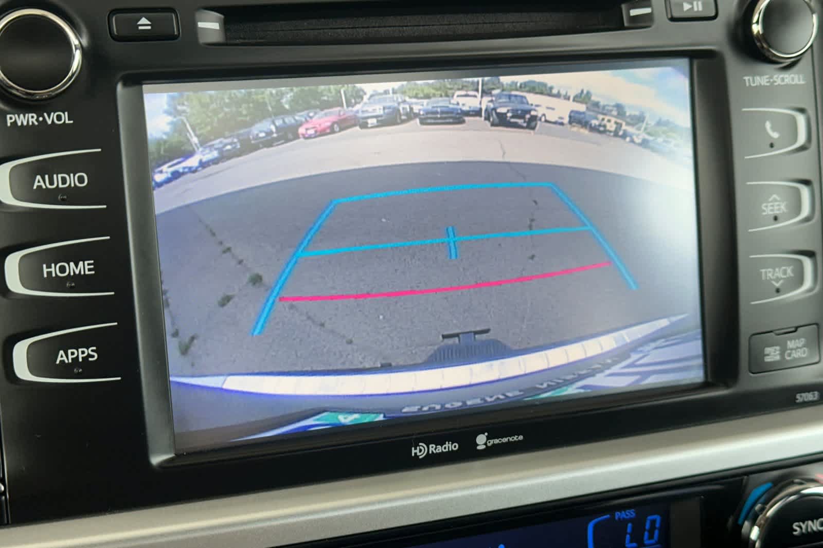 Used 2015 Toyota Highlander XLE AWD/4WD image 21
