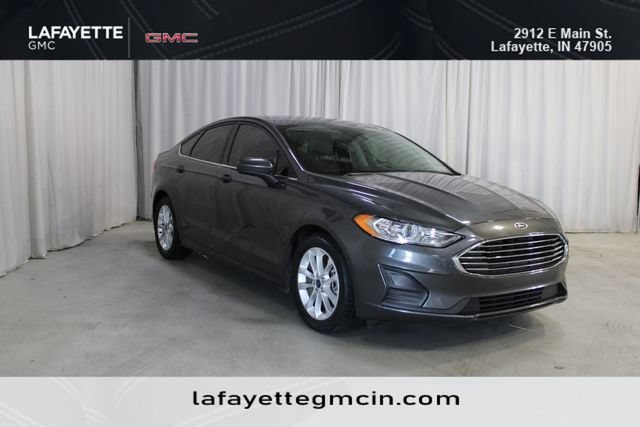 Used 2020 Ford Fusion SE FWD image 1